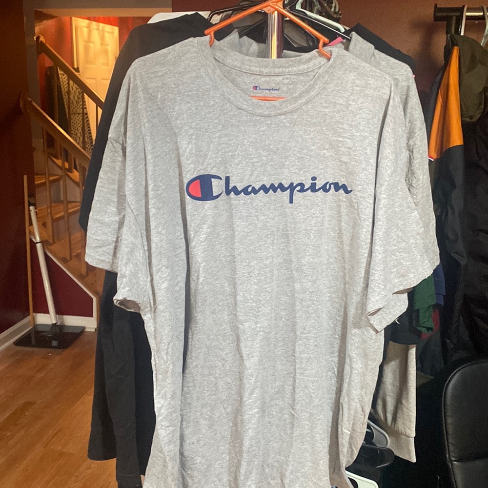Champion Tee